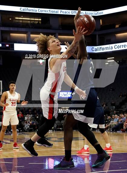 Thumbnail 1 in James Logan vs Chino Hills (CIF State D1 Final) photogallery.