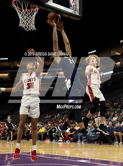 Thumbnail 3 in James Logan vs Chino Hills (CIF State D1 Final) photogallery.