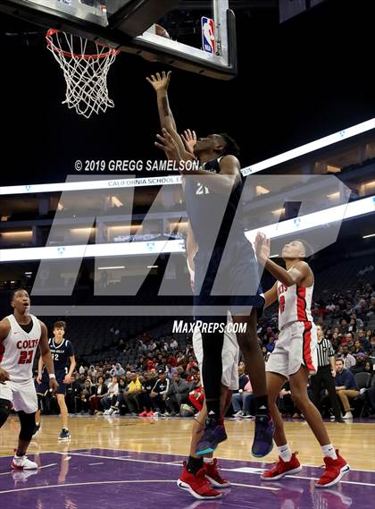 Thumbnail 3 in James Logan vs Chino Hills (CIF State D1 Final) photogallery.