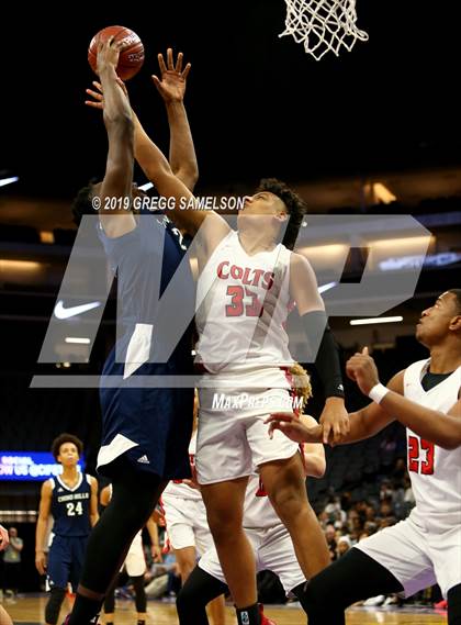 Thumbnail 2 in James Logan vs Chino Hills (CIF State D1 Final) photogallery.