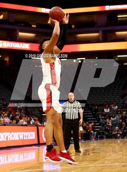 Thumbnail 1 in James Logan vs Chino Hills (CIF State D1 Final) photogallery.