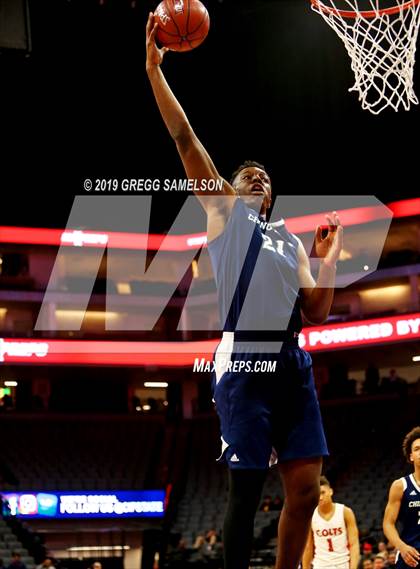 Thumbnail 2 in James Logan vs Chino Hills (CIF State D1 Final) photogallery.