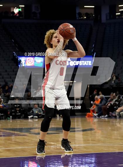 Thumbnail 2 in James Logan vs Chino Hills (CIF State D1 Final) photogallery.