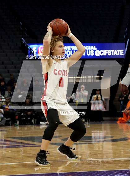 Thumbnail 2 in James Logan vs Chino Hills (CIF State D1 Final) photogallery.