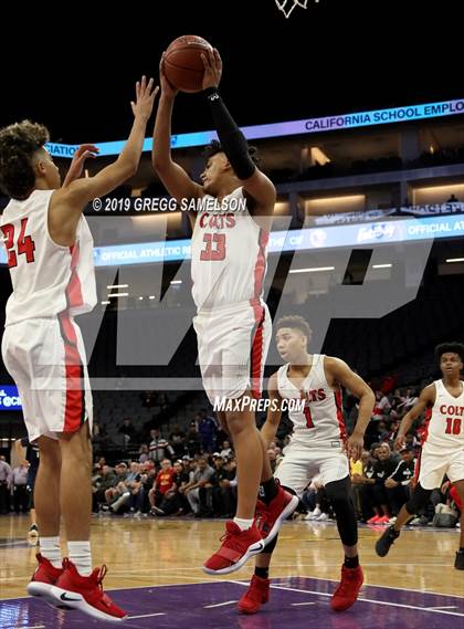 Thumbnail 3 in James Logan vs Chino Hills (CIF State D1 Final) photogallery.