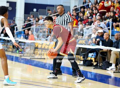 Thumbnail 3 in South East vs. Roosevelt (CIF LAC D2 Finals) photogallery.