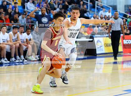 Thumbnail 3 in South East vs. Roosevelt (CIF LAC D2 Finals) photogallery.