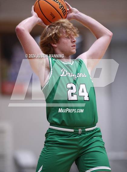 Thumbnail 3 in Dumas vs. Genoa Central (AAA 3A-4 Regional Round 1) photogallery.