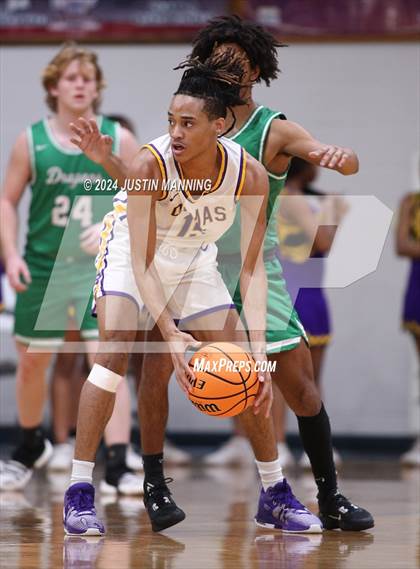 Thumbnail 3 in Dumas vs. Genoa Central (AAA 3A-4 Regional Round 1) photogallery.