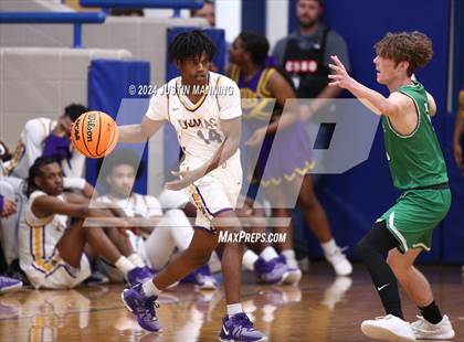 Thumbnail 3 in Dumas vs. Genoa Central (AAA 3A-4 Regional Round 1) photogallery.