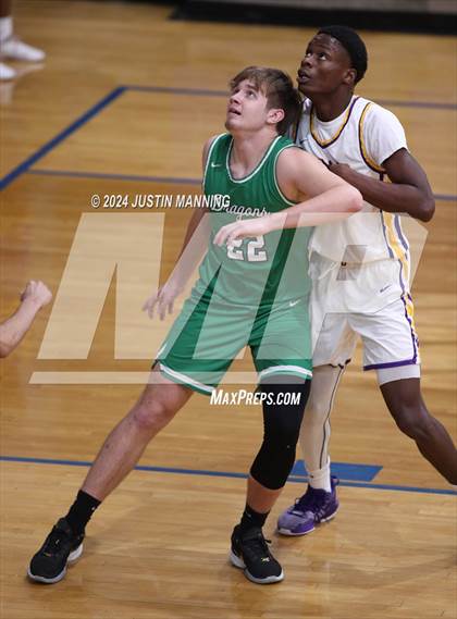 Thumbnail 2 in Dumas vs. Genoa Central (AAA 3A-4 Regional Round 1) photogallery.
