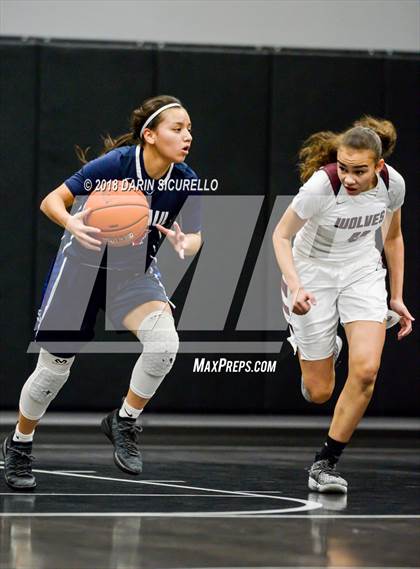 Thumbnail 1 in Desert Mountain vs. St. Paul (Nike Tournament of Champions Final) photogallery.