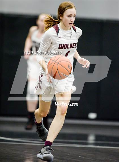 Thumbnail 1 in Desert Mountain vs. St. Paul (Nike Tournament of Champions Final) photogallery.