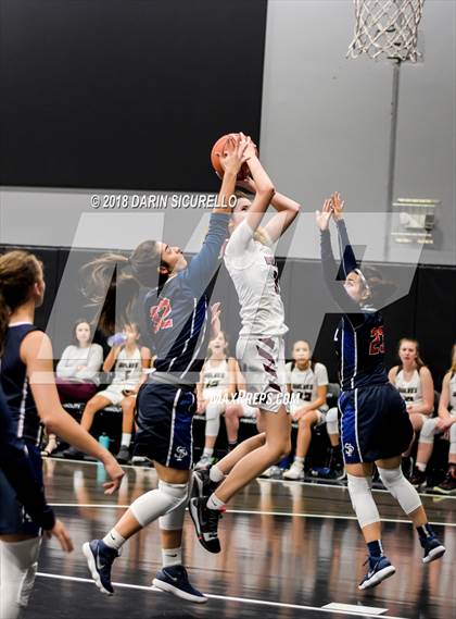 Thumbnail 2 in Desert Mountain vs. St. Paul (Nike Tournament of Champions Final) photogallery.