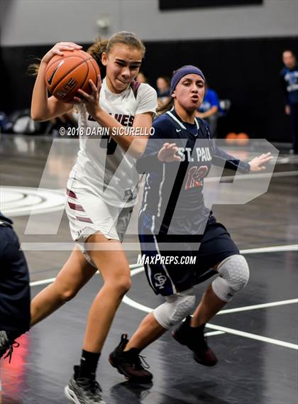 Thumbnail 3 in Desert Mountain vs. St. Paul (Nike Tournament of Champions Final) photogallery.