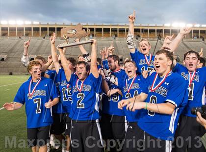Thumbnail 3 in Cohasset vs Dover-Sherborn (MIAA D3 East Final) photogallery.