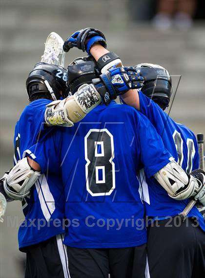 Thumbnail 3 in Cohasset vs Dover-Sherborn (MIAA D3 East Final) photogallery.