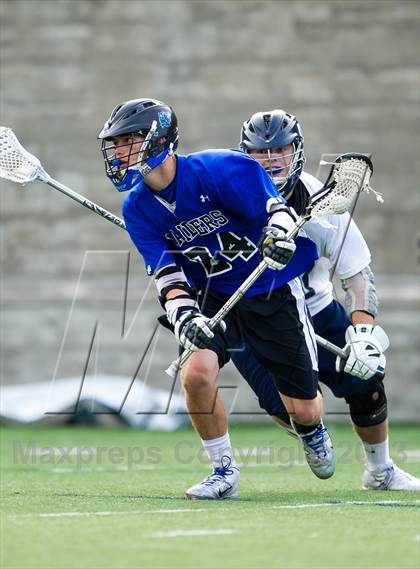 Thumbnail 2 in Cohasset vs Dover-Sherborn (MIAA D3 East Final) photogallery.