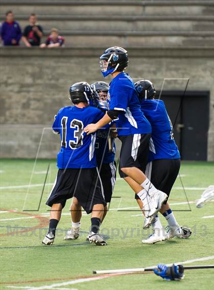 Thumbnail 1 in Cohasset vs Dover-Sherborn (MIAA D3 East Final) photogallery.