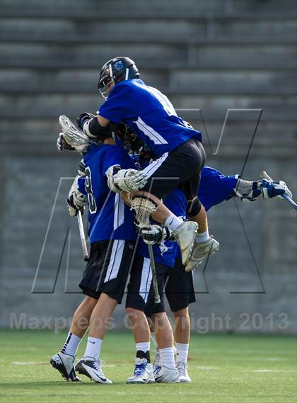 Thumbnail 1 in Cohasset vs Dover-Sherborn (MIAA D3 East Final) photogallery.