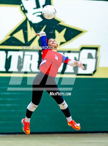 Thumbnail 1 in Western Harnett @ Pinecrest photogallery.