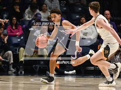 Thumbnail 3 in Centerville vs. Elder (OHSAA Division 1 Regional Semifinal) photogallery.