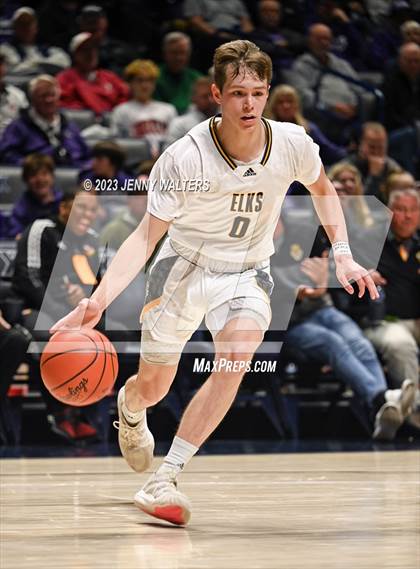 Thumbnail 2 in Centerville vs. Elder (OHSAA Division 1 Regional Semifinal) photogallery.