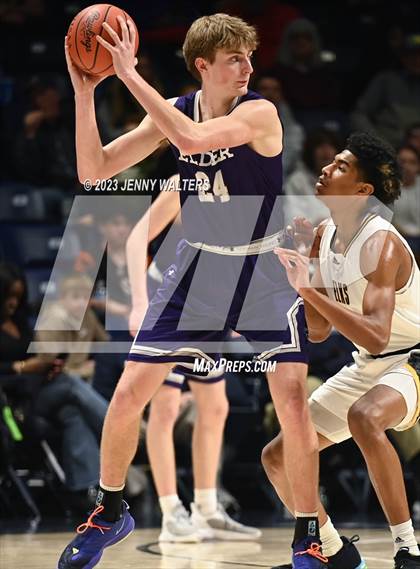 Thumbnail 1 in Centerville vs. Elder (OHSAA Division 1 Regional Semifinal) photogallery.