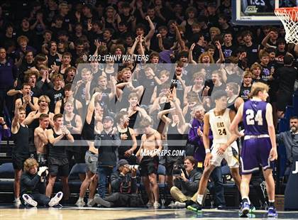 Thumbnail 3 in Centerville vs. Elder (OHSAA Division 1 Regional Semifinal) photogallery.