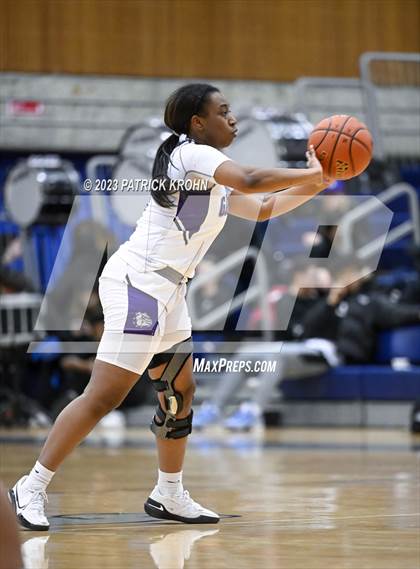 Thumbnail 1 in Garfield vs Holy Names Academy (3A Girls District 2) photogallery.