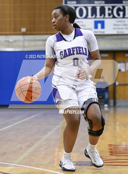 Thumbnail 1 in Garfield vs Holy Names Academy (3A Girls District 2) photogallery.
