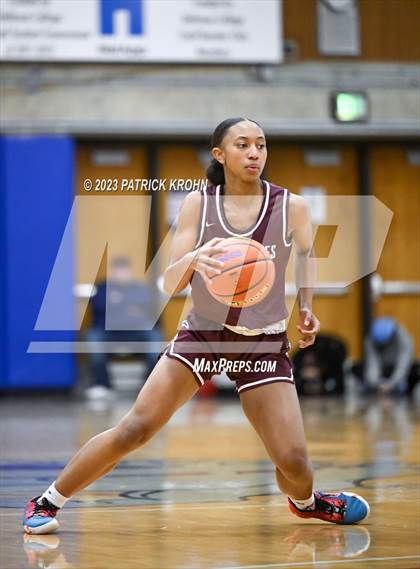 Thumbnail 3 in Garfield vs Holy Names Academy (3A Girls District 2) photogallery.
