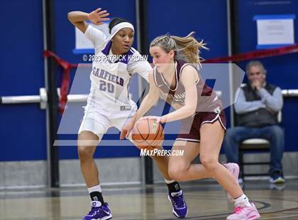Thumbnail 2 in Garfield vs Holy Names Academy (3A Girls District 2) photogallery.