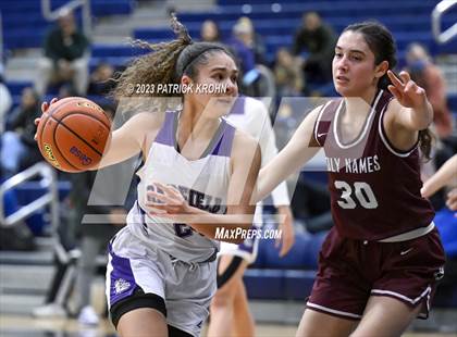 Thumbnail 1 in Garfield vs Holy Names Academy (3A Girls District 2) photogallery.