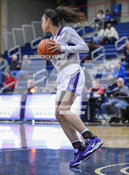 Thumbnail 2 in Garfield vs Holy Names Academy (3A Girls District 2) photogallery.