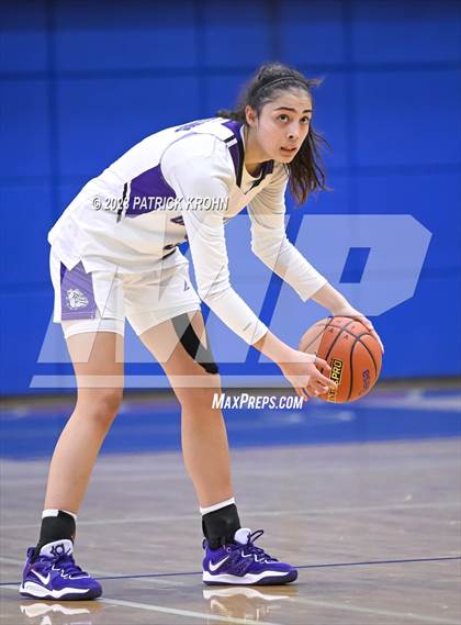 Thumbnail 2 in Garfield vs Holy Names Academy (3A Girls District 2) photogallery.