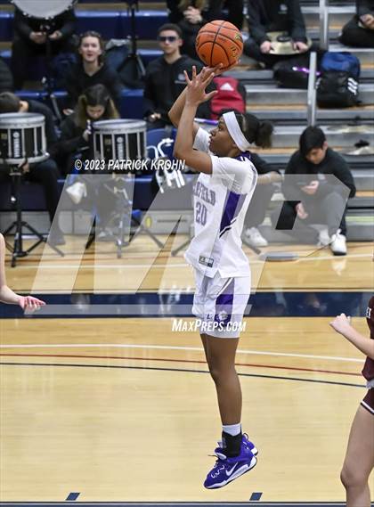 Thumbnail 2 in Garfield vs Holy Names Academy (3A Girls District 2) photogallery.