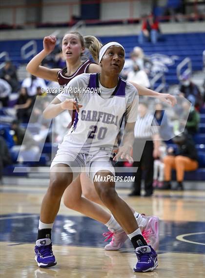 Thumbnail 3 in Garfield vs Holy Names Academy (3A Girls District 2) photogallery.