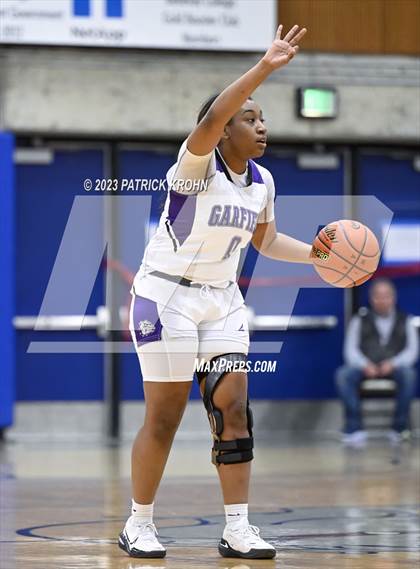 Thumbnail 1 in Garfield vs Holy Names Academy (3A Girls District 2) photogallery.
