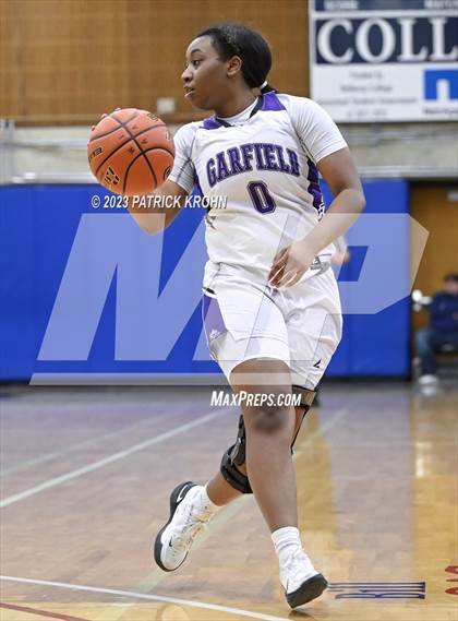 Thumbnail 3 in Garfield vs Holy Names Academy (3A Girls District 2) photogallery.