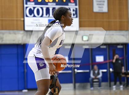 Thumbnail 2 in Garfield vs Holy Names Academy (3A Girls District 2) photogallery.
