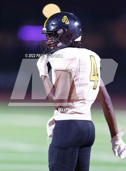 Thumbnail 3 in Maryvale @ Trevor Browne photogallery.