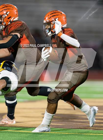 Thumbnail 1 in Maryvale @ Trevor Browne photogallery.