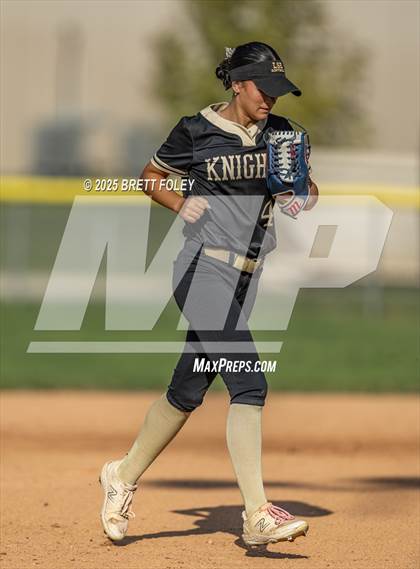 Thumbnail 2 in Lincoln Southeast vs Columbus (HAC Tournament) photogallery.