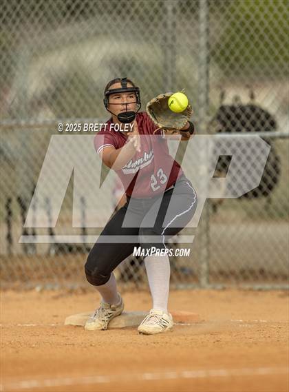 Thumbnail 2 in Lincoln Southeast vs Columbus (HAC Tournament) photogallery.