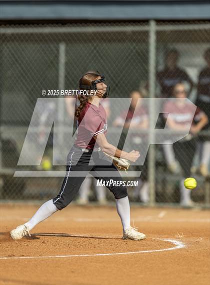 Thumbnail 3 in Lincoln Southeast vs Columbus (HAC Tournament) photogallery.