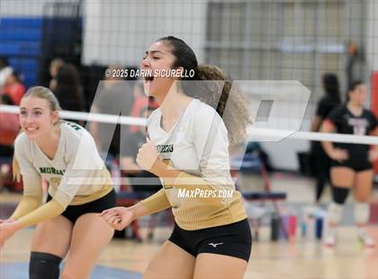 Thumbnail 1 in DuPont Manual vs. Moreau Catholic (Nike Tournament of Champions – Southwest) photogallery.