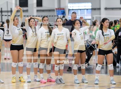 Thumbnail 1 in DuPont Manual vs. Moreau Catholic (Nike Tournament of Champions – Southwest) photogallery.