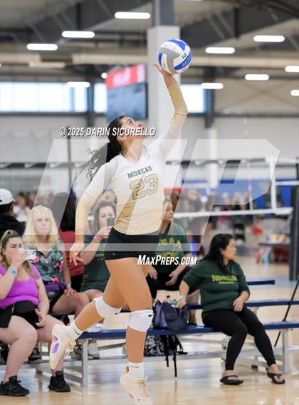 Thumbnail 1 in DuPont Manual vs. Moreau Catholic (Nike Tournament of Champions – Southwest) photogallery.