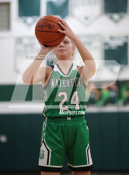 Thumbnail 1 in Waterford @ Fisher Catholic photogallery.